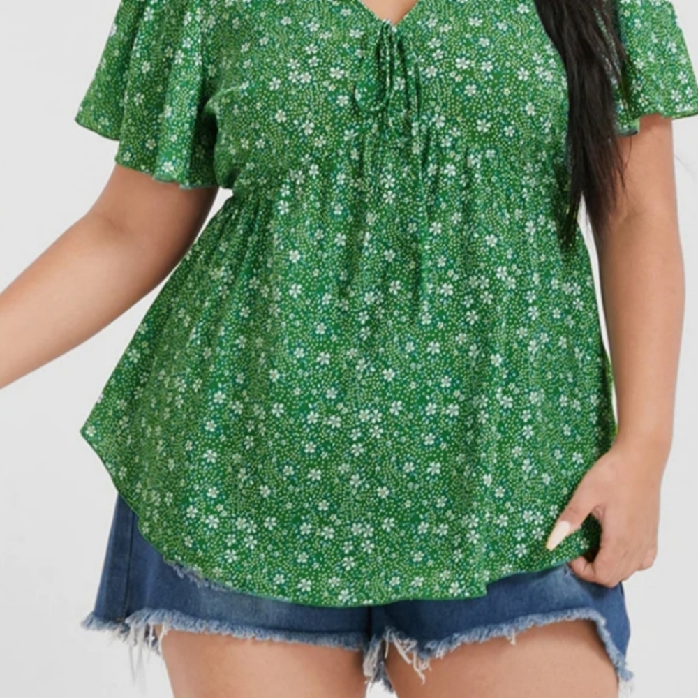 Bloomchic Flutter sleeve top